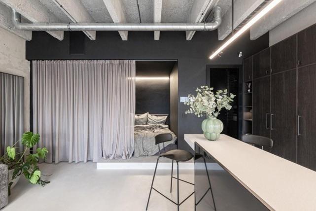 Appartamento Loft12 - Pool, Wellness, Gym, 12min To Center Praga