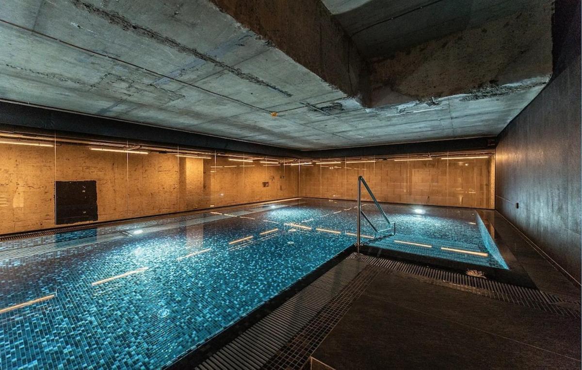 Loft12 - Pool, Wellness, Gym, 12min To Center Appartamento Praga